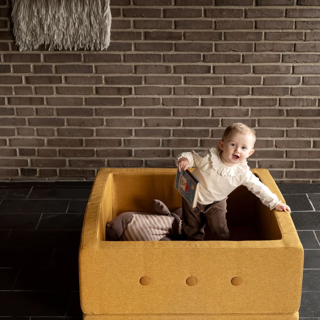 By KlipKlap Leg Fold Square Mustard m. Mustard