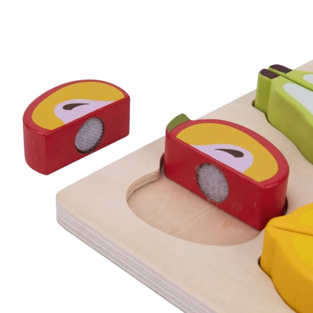legemad i træ træmad legemad elis design wooden fruit for cutting EN1058