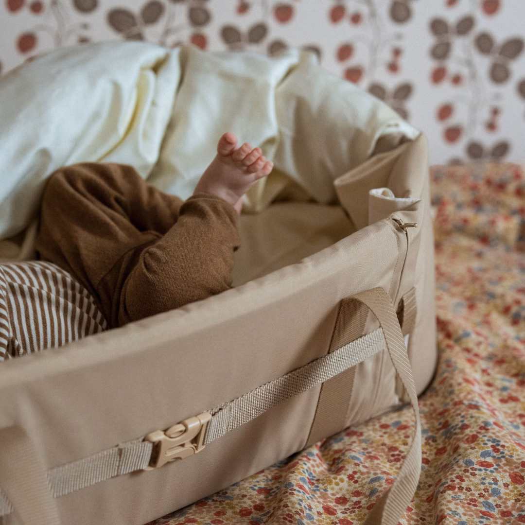 Membantu Carrycot Babylift