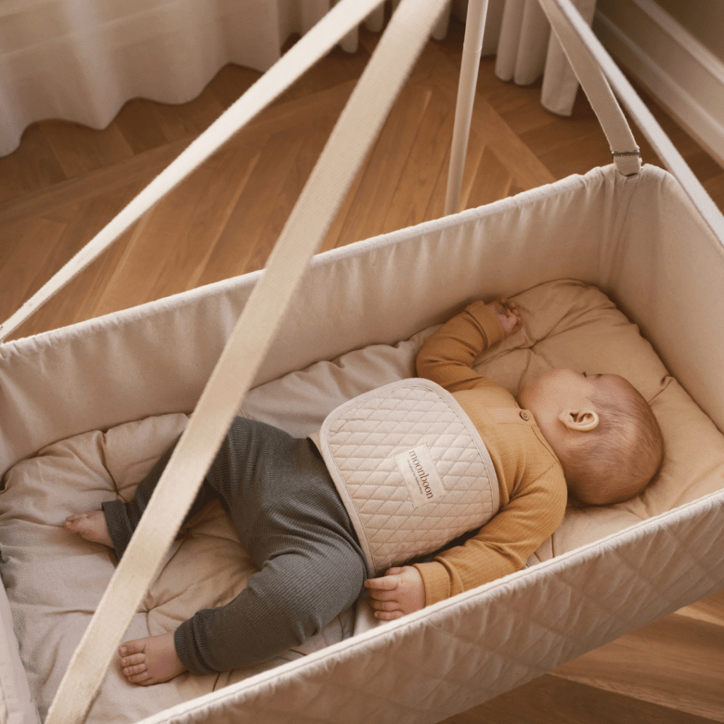 Moonboon fixi för vaggan med barn