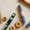 Modu 5x Rattle Pegs Rattle Sticks i ljusa färger
