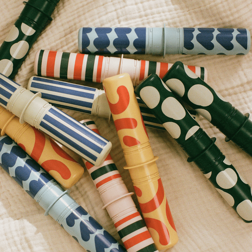 Modu 5x Rattle Pegs Rattle Sticks i ljusa färger