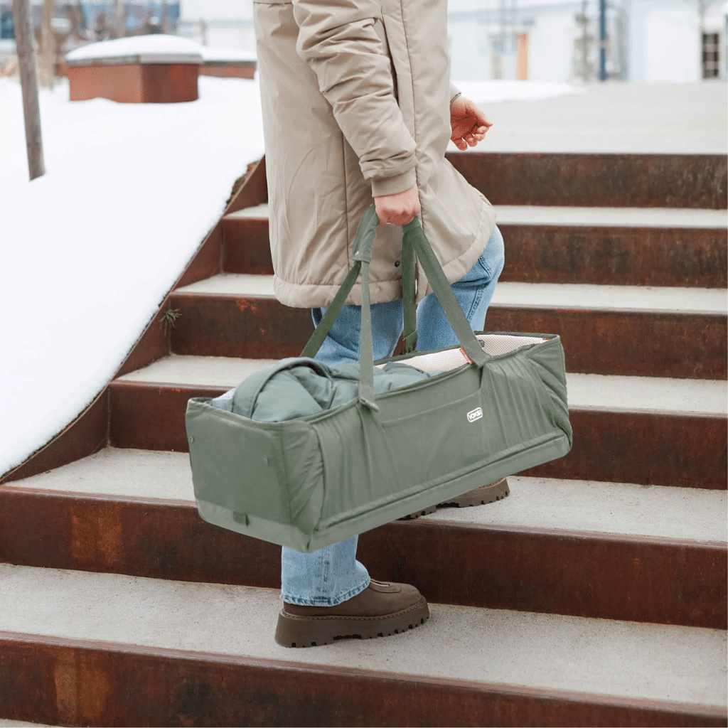 Hyr Voksi Carry Me Babylift 11036251-MeadowGr-Cream