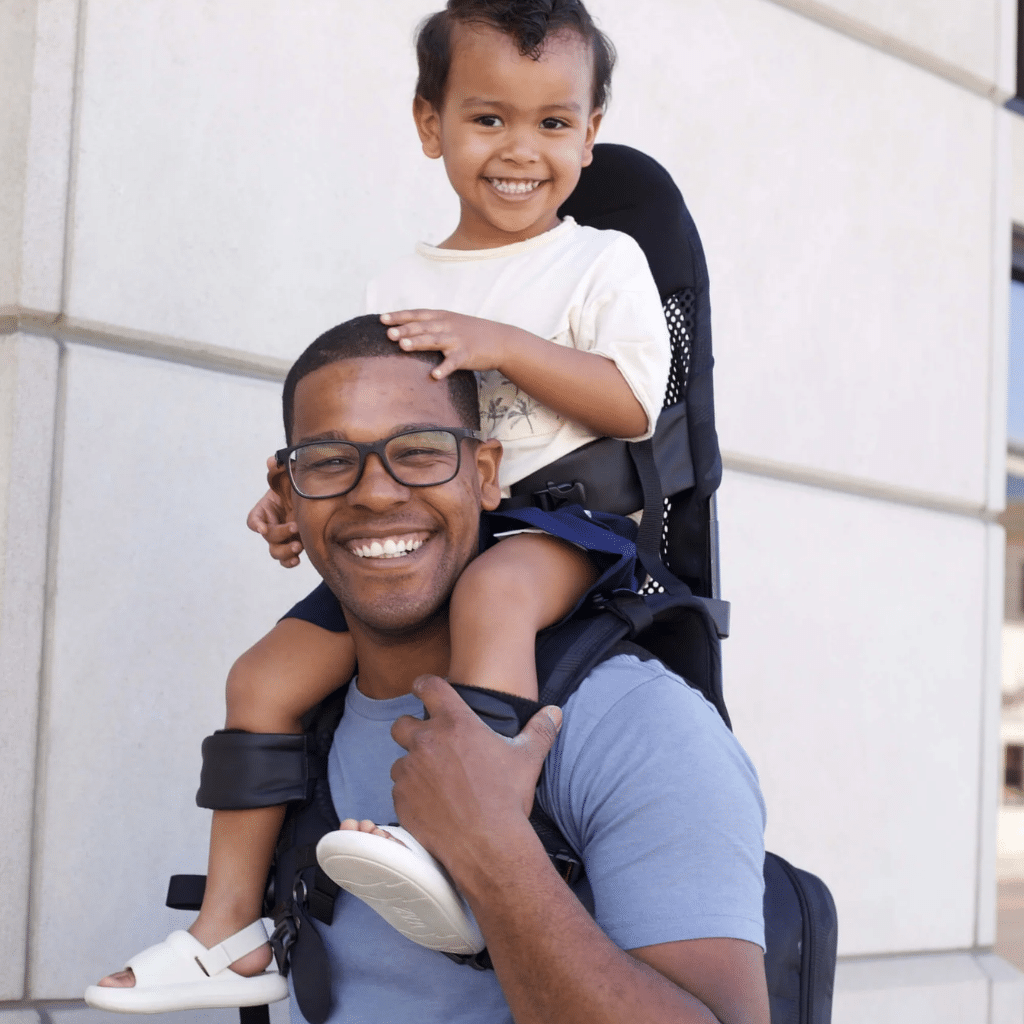 MiniMeis G5 Premium Shoulder Carrier - 6 månader-4 år - Svart 11038981