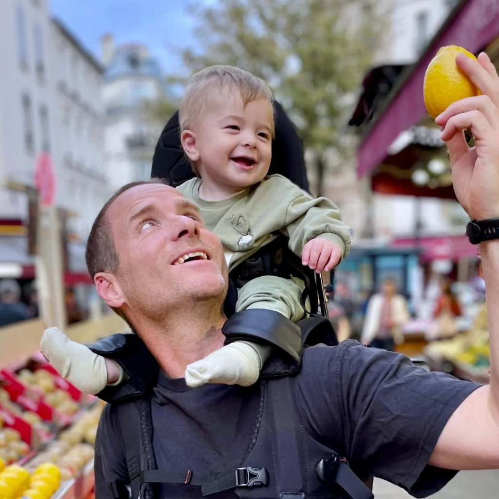 MiniMeis G5 Premium Shoulder Carrier - 6 månader-4 år - Svart 11038981