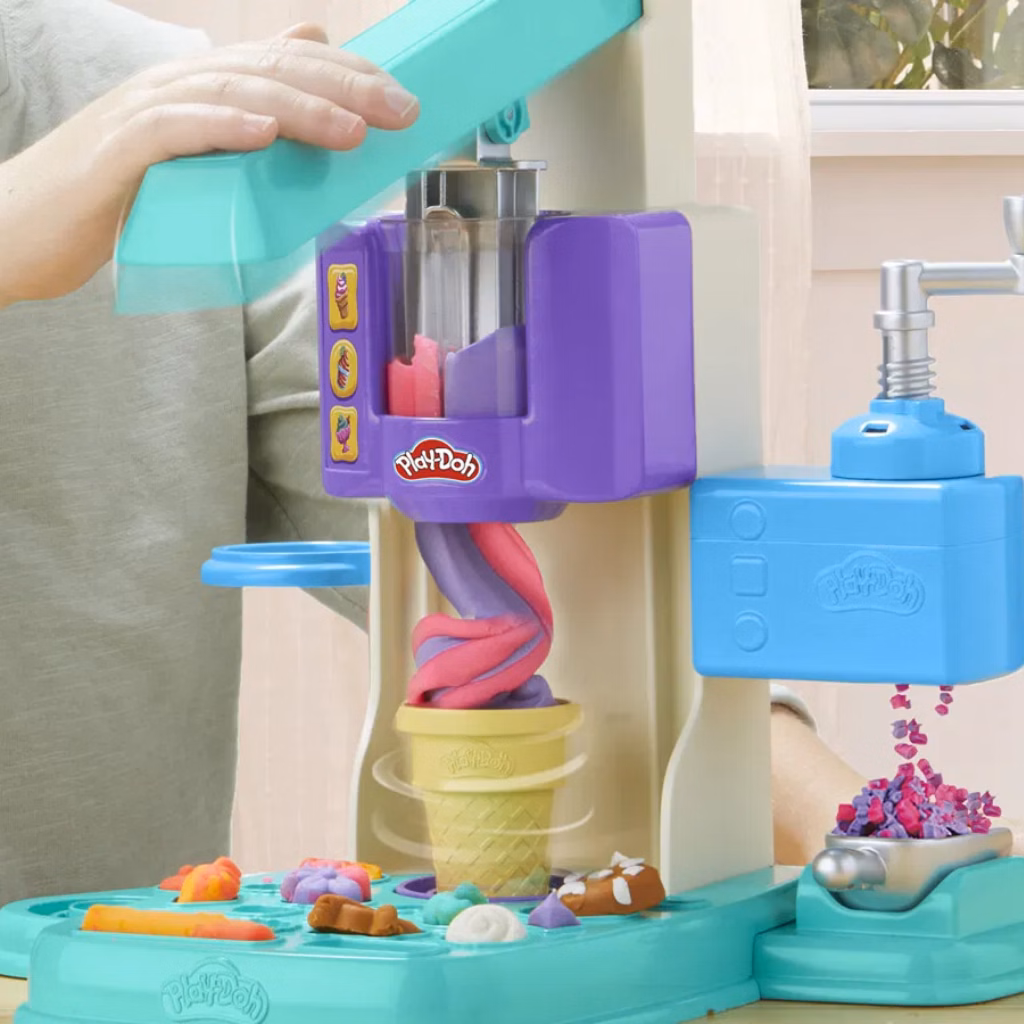Play-Doh Rainbow Swirl Ice Cream