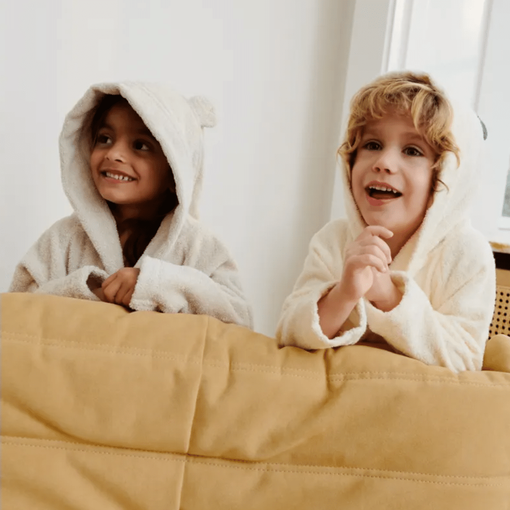 liewood LW20312 Lily Polarbear Badekåbe 5060 Sandy