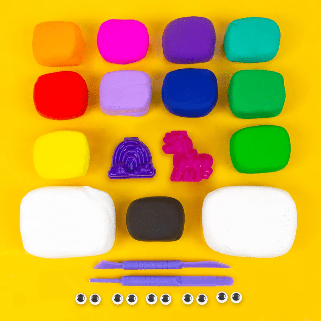 Play-Doh Air Dry Clay Variety Kit Incl. 13 diff colors Item No. 334-230385