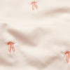 Broderat sänglinne, Baby, 70x100cm - GOTS - rosetter