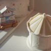 Nattlampa i barnkammaren. Carousel nattlampa, Off-White - Cam Cam Copenhagen nattlampa