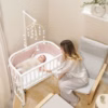 Babybay mobilhållare lämplig för alla modeller med runda stänger, vitlackerad uroholder
