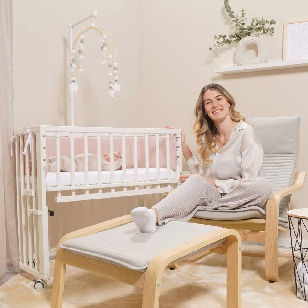 babybay mobile holder suitable for all models with round bars, white varnished uroholder
