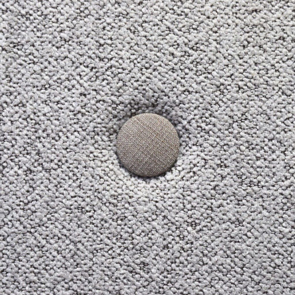 By KlipKlap KK Hög stol Sand bouclé m. sand