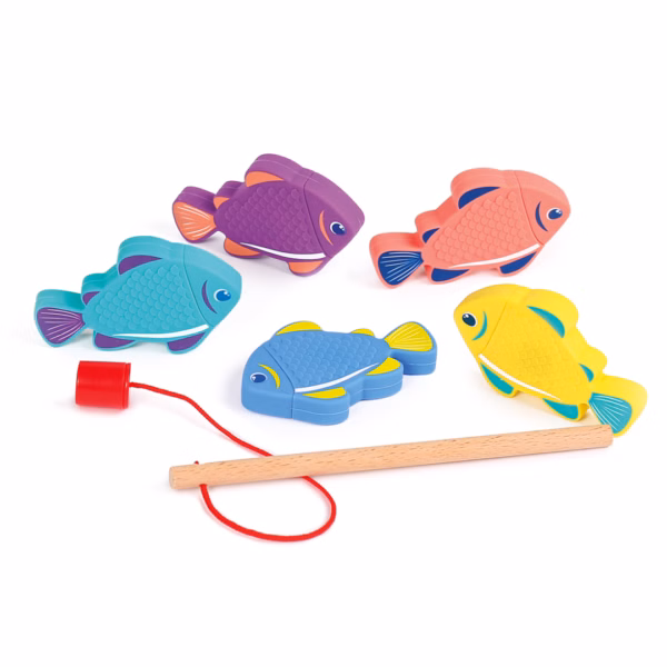 Sjovt magnetisk fiskespil til badekar, pool og vandleg. Fang fiskene med fiskestangen og styrk finmotorik, sanser og koncentration fra 18 mdr.