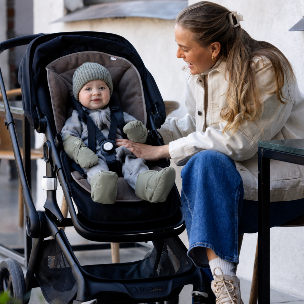 Voksi Baby Mittens varma vantar 2026, gräsgrön