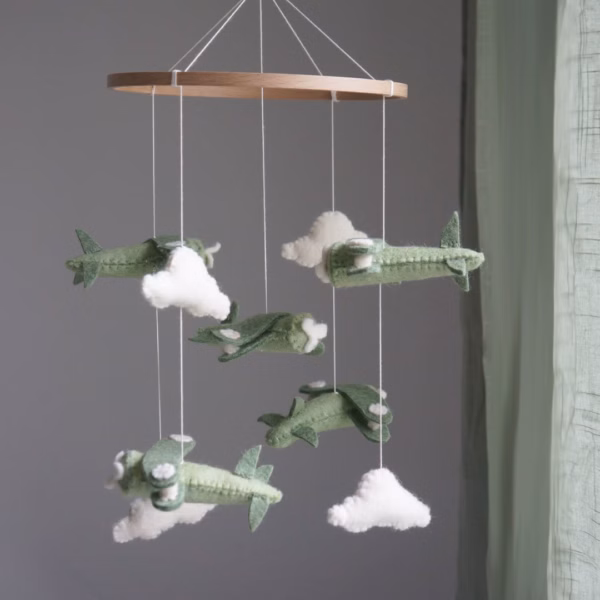 Gamcha-mobil, Flygplan, Grön