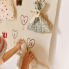 Dear April Halo-adventskalender med 24 kalenderpresenter