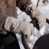 Voksi stroller mittens barnvagnsvantar clay snow edition