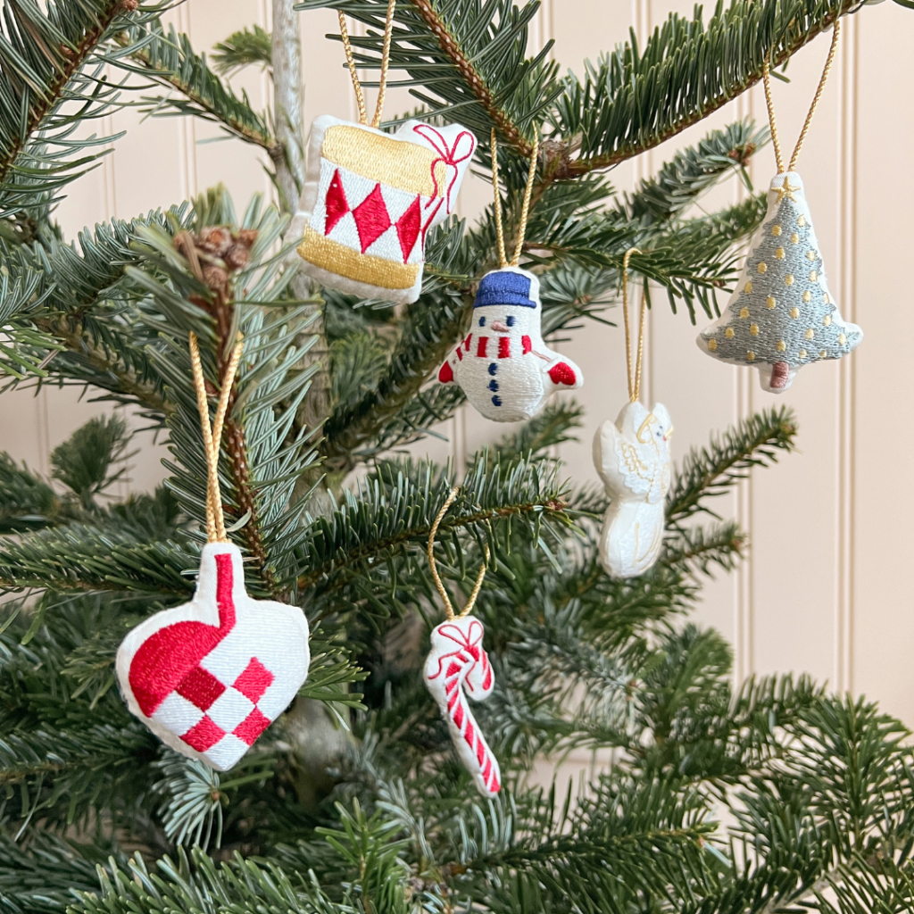Cam Cam Copenhagen Juldekorationer med snögubbe, julgran och käpp, 3-pack