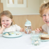 Little Dutch – Tallrik med fack – Safari Friends